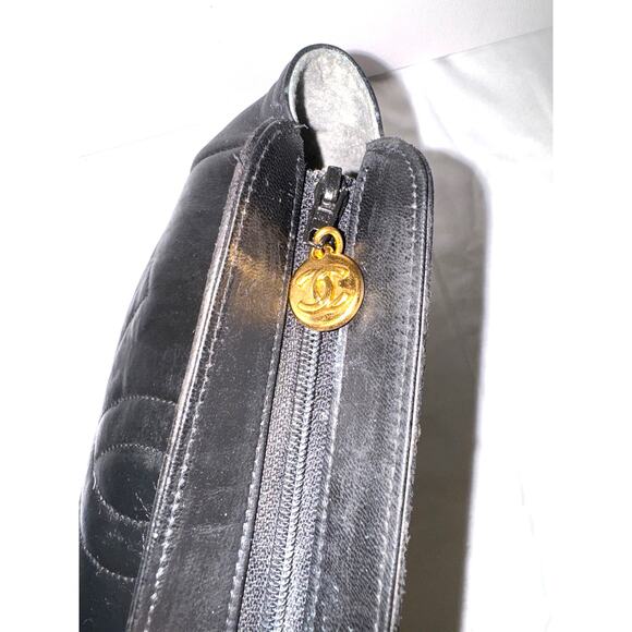 CHANEL CC Logo Long Wallet Black Patent Leather With Authentication Card - Picture 8 of 13